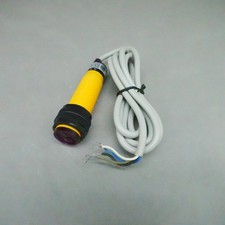 E3F-DS30P3 diffuse type photoelectric switch ...