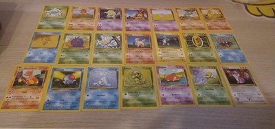Pokemon TCG Base Set Konvolut x 21 verschiedene Pokemon