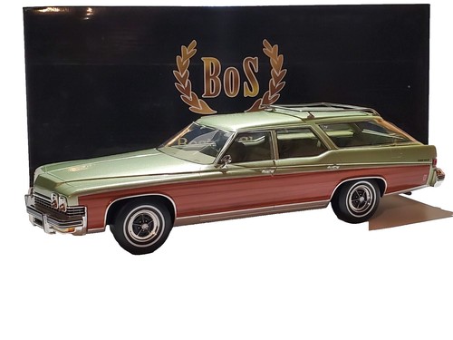 ミニカー BoS Buick Century Caballero Estate 1:18 1/18 BOS 1957 Buick Century Caballero Estate Wagon (Red) Resin Car