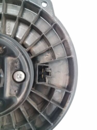 2005-10 Honda Odyssey *Rear* Blower Motor - Picture 3 of 12