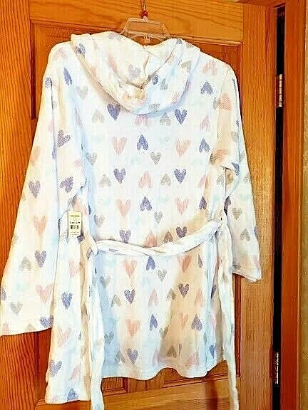 Bobbie brooks outlet sleepwear robe