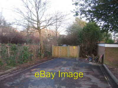 Foto 6x4 Blick hinunter, wo die May Street früher lief Basingstoke ein ganzes Jahr um 2008