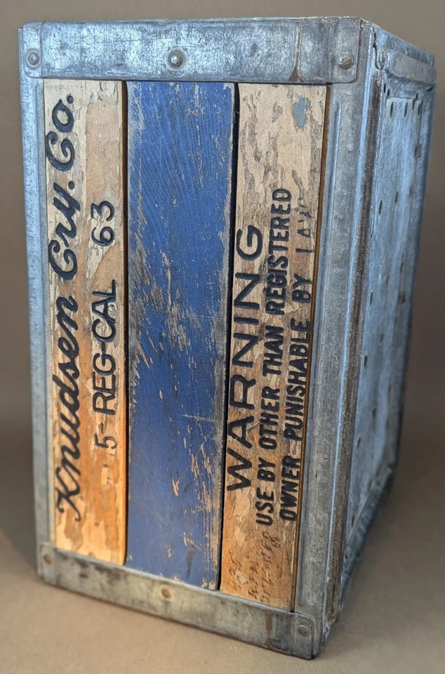 1963 KNUDSEN CRY CO WOOD AND METAL MILK CRATE 5 REG-CAL 63 HEAVY RUSTIC DECOR - Image 2 of 4