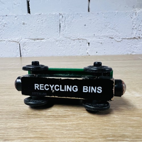 Green Recycling Car Thomas the Tank Engine & Friends Wooden Railway Trains - Picture 9 of 9