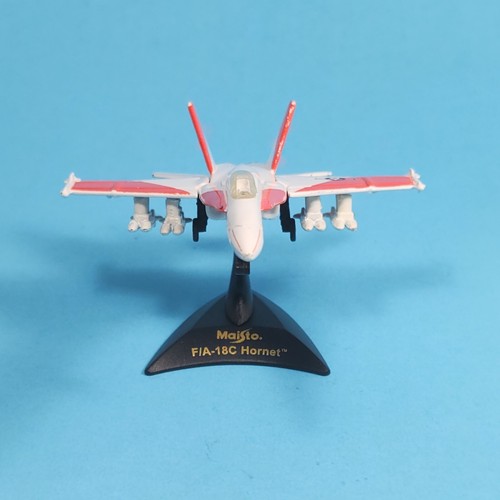 F/A-18C Hornet US Marines Fighter Jet Maisto Tailwinds Diecast Replica & Stand - Picture 2 of 13