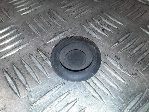 9095001958 toyota заглушка