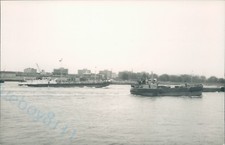 British Motor tanker harty & british MV James P off woolwich 1979 ship photo
