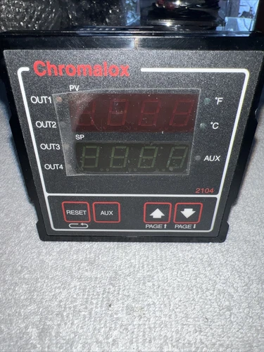Chromalox  2104-RR100 *NEW* Temperature Controller