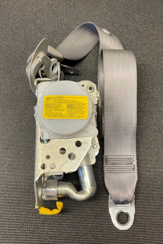 Toyota Camry 2007 2008 2009 2010 2011 cinturón de seguridad delantero izquierdo lado del conductor OEM Foto 2 de 4