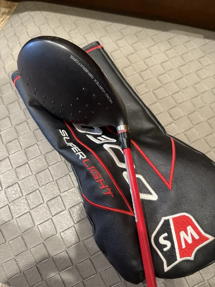 Wilson Staff D300 Superlite 13* Adjustable Driver W/ Speed Rulz 44’’ Senior Flex - Image 3 of 4