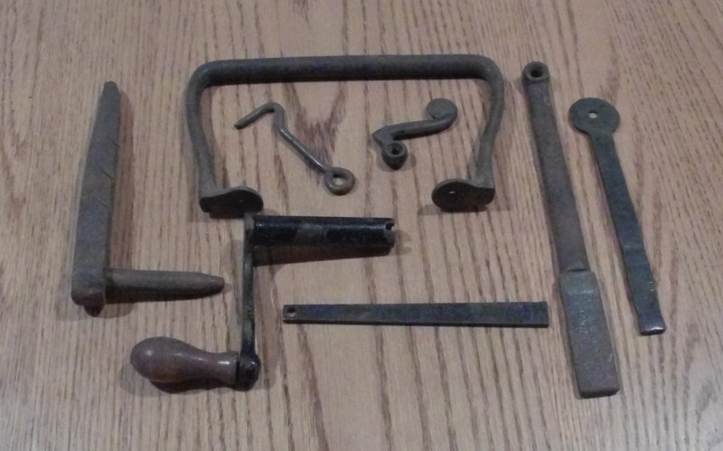 MIXED LOT OF ANTIQUE  DOOR / LOCK  CAST IRON  HARDWARE ITEMS.
