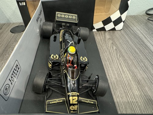 2013 Roman Grosjean Lotus F1 Team Showcar 1:18 Minichamps - Picture 7 of 10