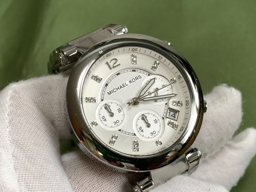 Michael Kors MK5275 Silver Dial Silver Tone S/S Chronograph Women's Quartz Watch - Picture 6 of 17