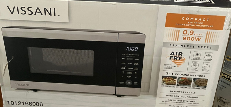Vissani 19 in. 0.9 cu. ft. 900-Watt Countertop Microwave & Air Fryer 1012166086