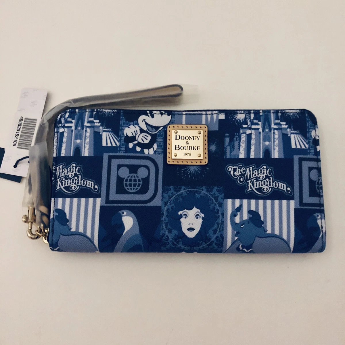 Dumbo dooney and bourke best sale wallet