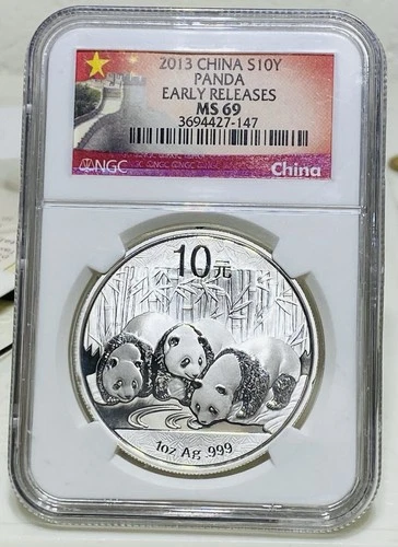 2013 China 1 Ounce .999 Silver Panda Early Releases NGC MS69 WOW! L👀K