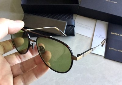 Bottega Veneta Unisex Havana Green Metal Sunglasses! Bottega Veneta BV1348S Sunglasses in Havana & Green | FWRD main image 4