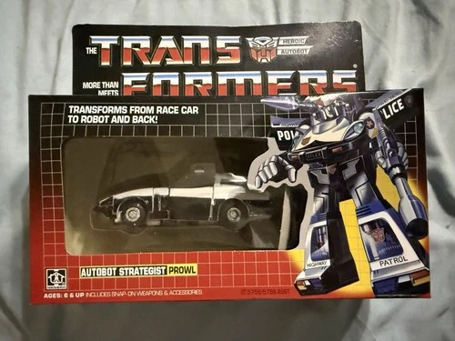 Hasbro Transformers G1 1984 Prowl Reissue Figure
