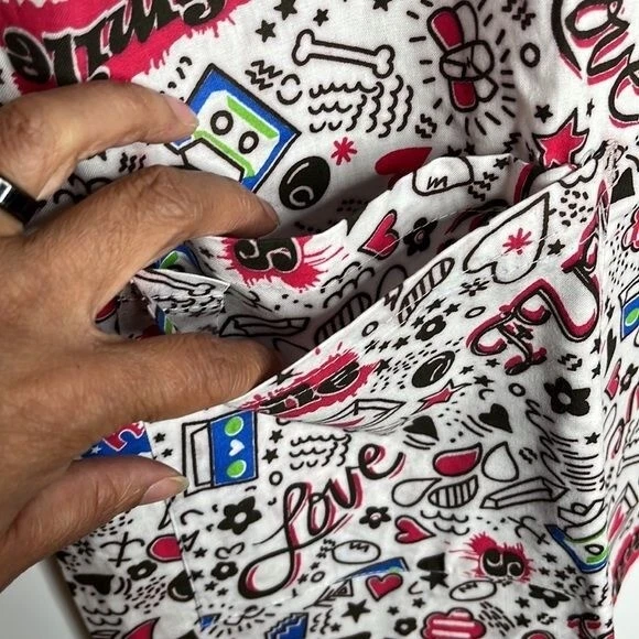 NWT Beverly Hills Uniforms Scrubs 4X PLUS SIZE - Happy Fun Hearts - Image 3 of 4