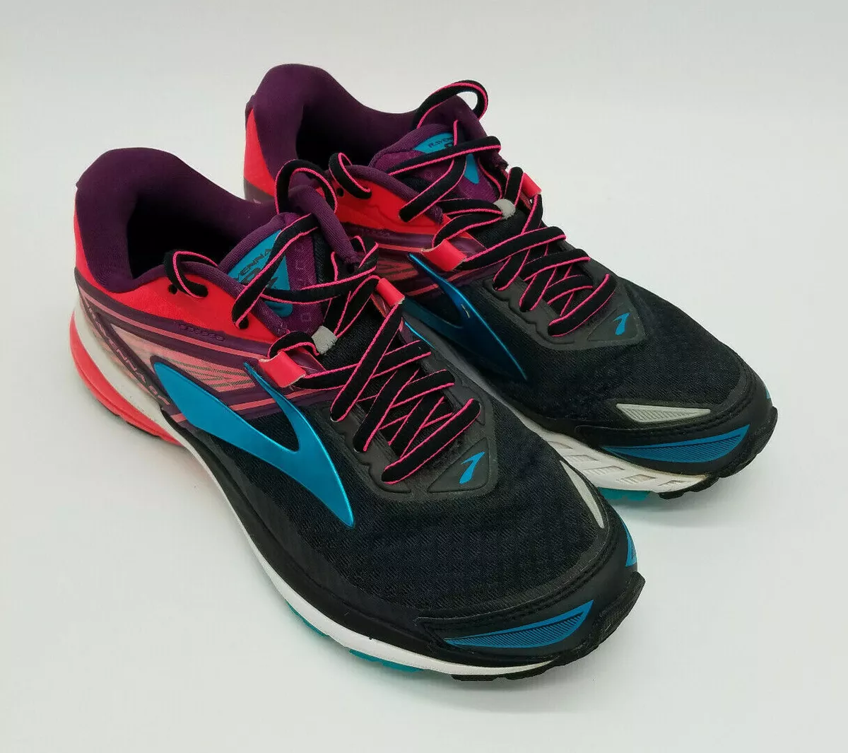 Brooks ravenna best sale 8 womens red