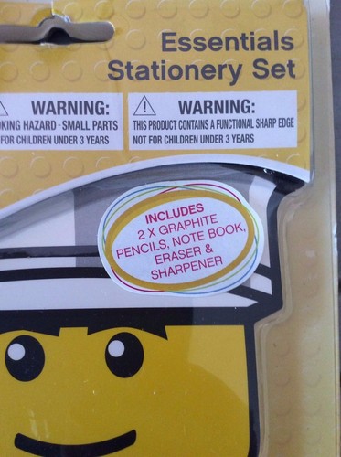 LEGO ESSENTIALS STATIONERY SET. - Picture 2 of 2