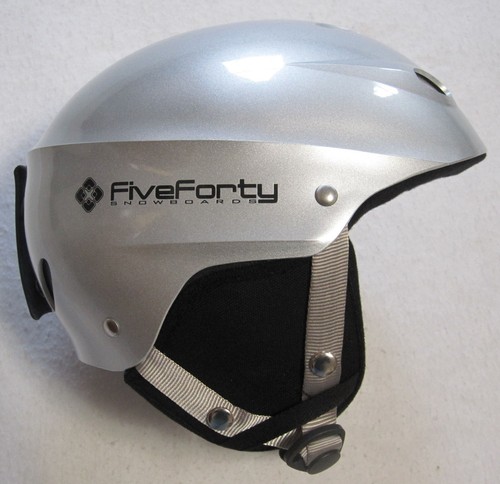 New SNOWJAM FIVEFORTY 540 T9 DLX ski 