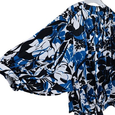3XL Chicos Blue Black White Floral Balloon Sleeve Tie Front V Neck Blouse Top
