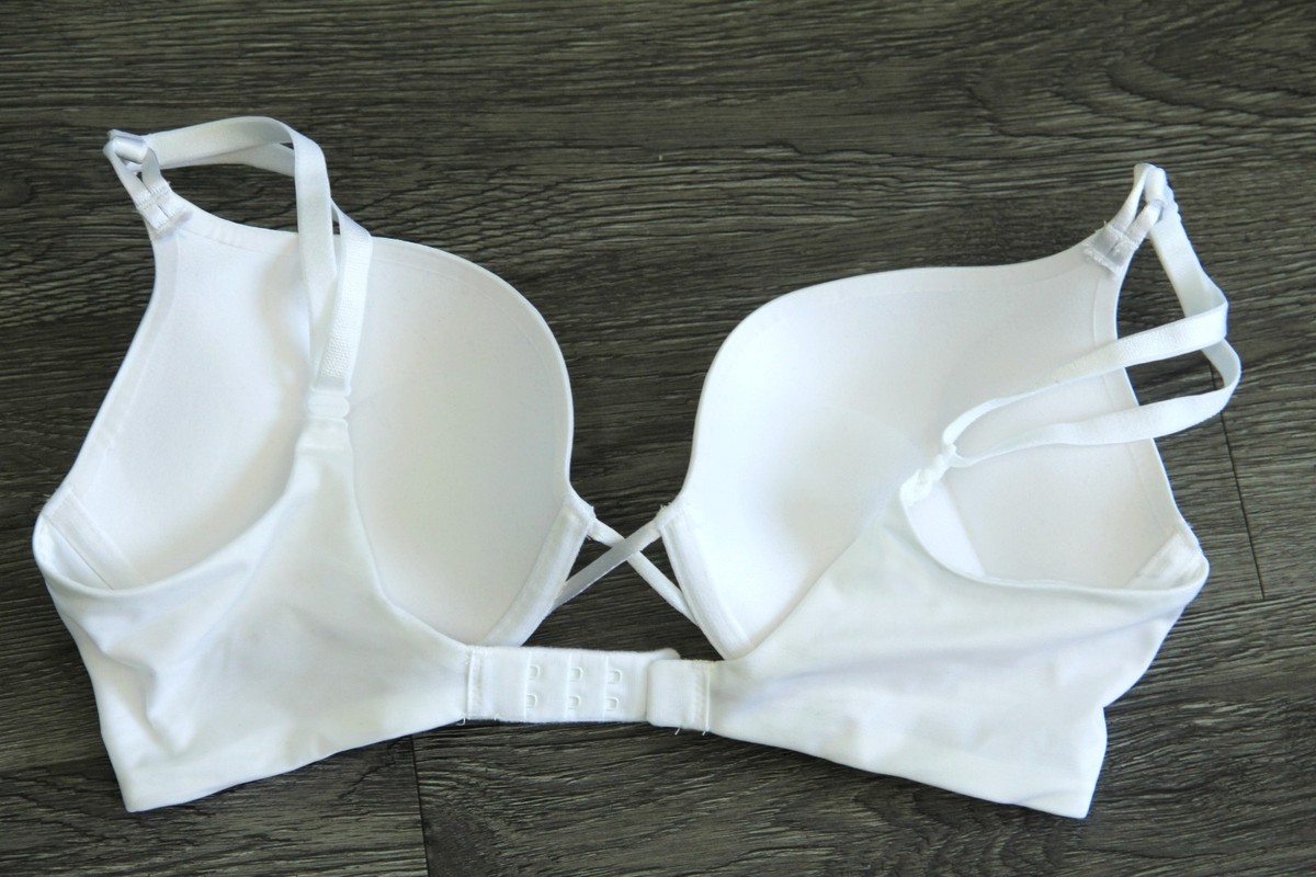 VICTORIA'S SECRET Bombshell Add-2-cups Satin Push Up Bra size 32 D