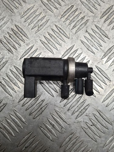 Audi A6 S6 C5 4B 2000 Diesel 120kW Turbolader Druckwandler Magnetventil DRA19936