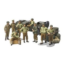 Tamiya 3000325521:48 WWII US Willys jeep with set of 9 figurines (US IMPORT)