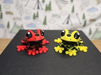 Mini Yellow & Red Tree Frog Set 3D Printed Articulated Flexi Fidget Desk Toy!