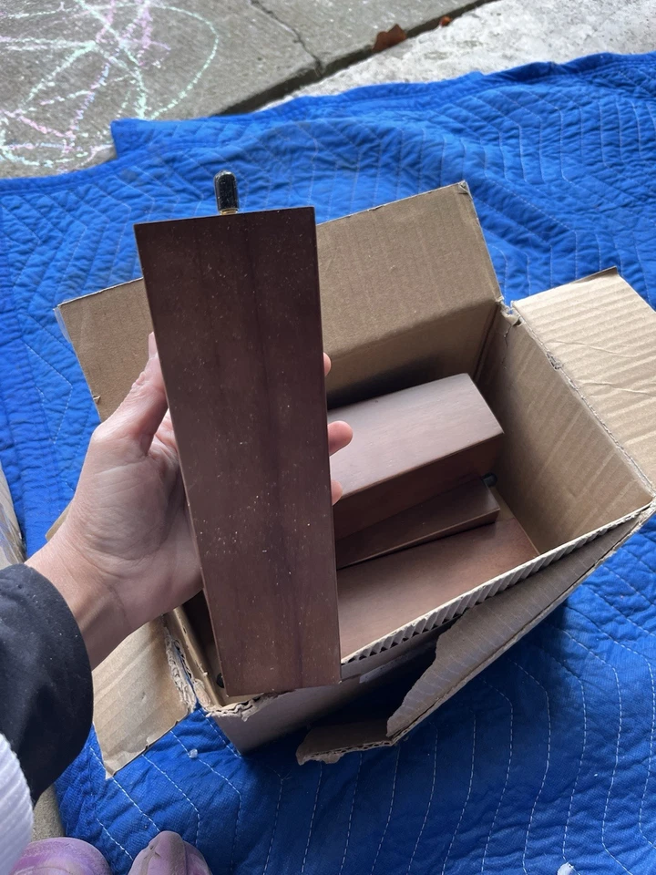 Conjunto de 4 pernas de madeira para móveis de 8 polegadas sofá armário cômoda pernas de reposição - Imagem 4 de 4