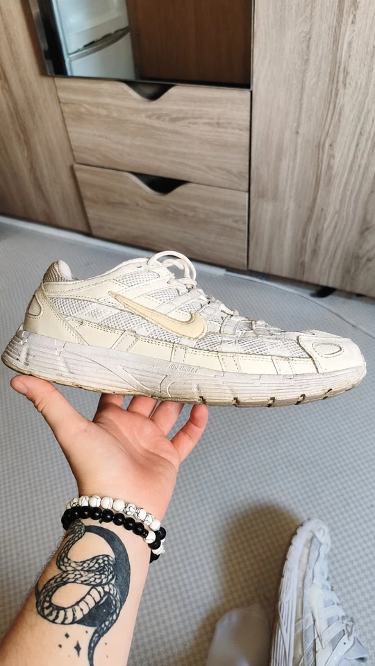 Nike Air Force 1 femme basses baskets blanc/beige EU 42 lacets CD6404-100 - Photo 1/3