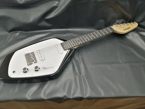 VOX MK5MINI Used Poplar body Maple neck Purple Heart fingerboard w/Soft case - Picture 5 of 7
