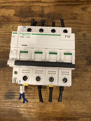 Schneider Electric - IEC/EN 60947-5-1 - GB 14048.5 - 50-60HZ