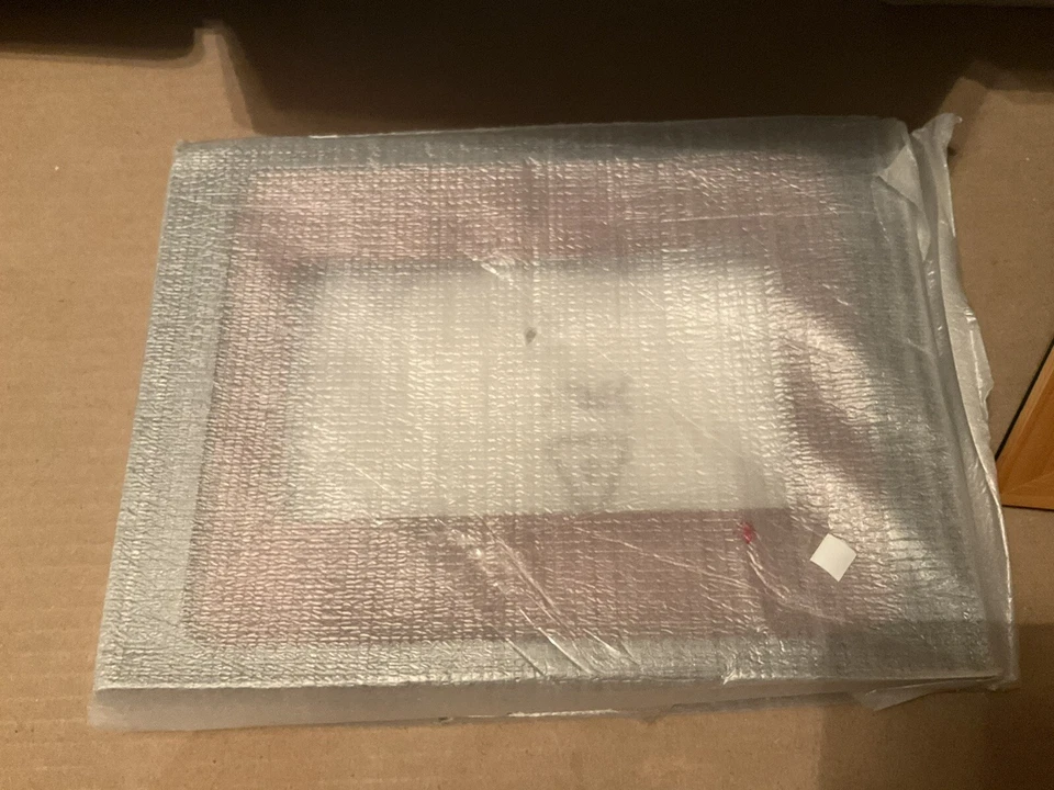 Polaroid 7" Digital Photo Frame Kit Bonus Includes 3 Designer Frames XSA-00750B - Image 4 of 4