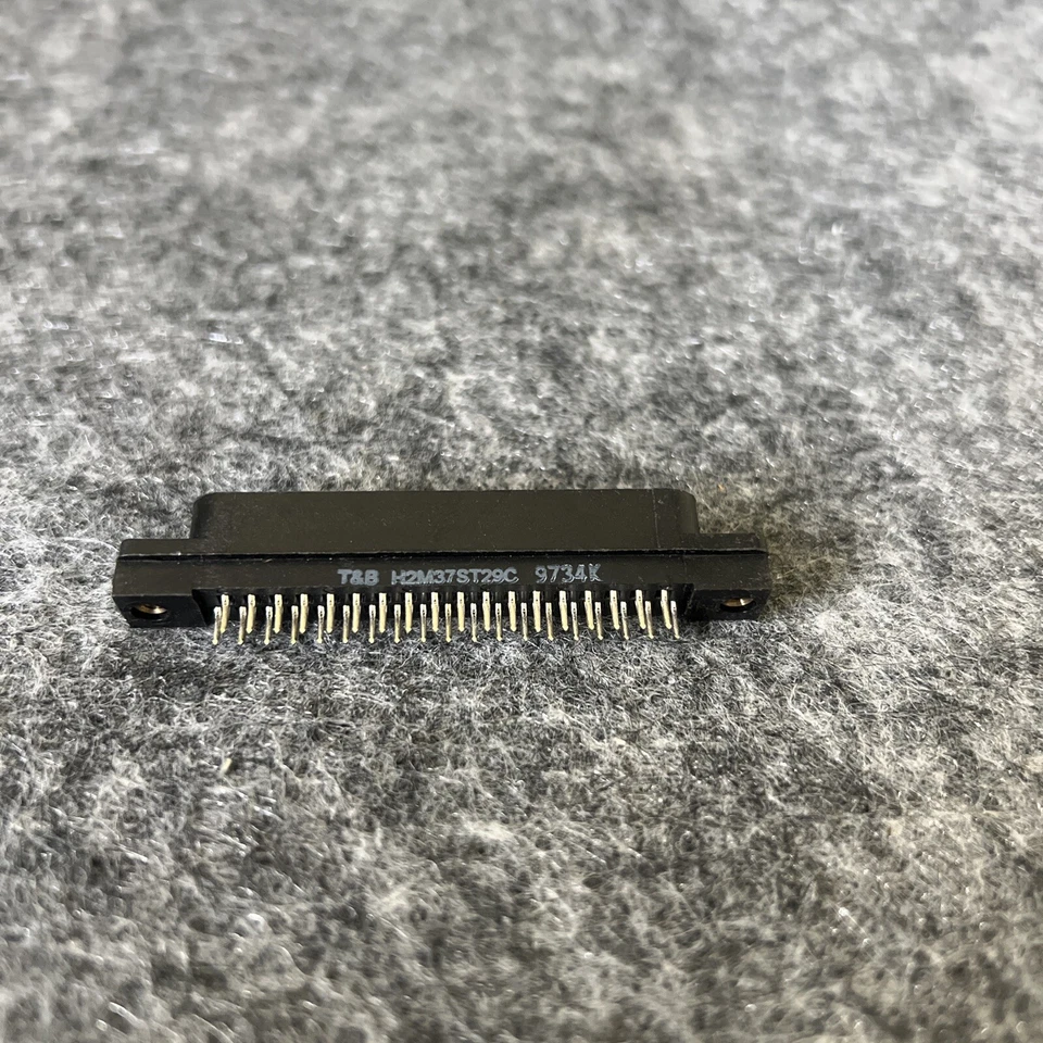 Lot Of 30 T&B H2M378T29C D-Sub Connector 37 Pos Contacts Receptacle New - Image 3 of 4