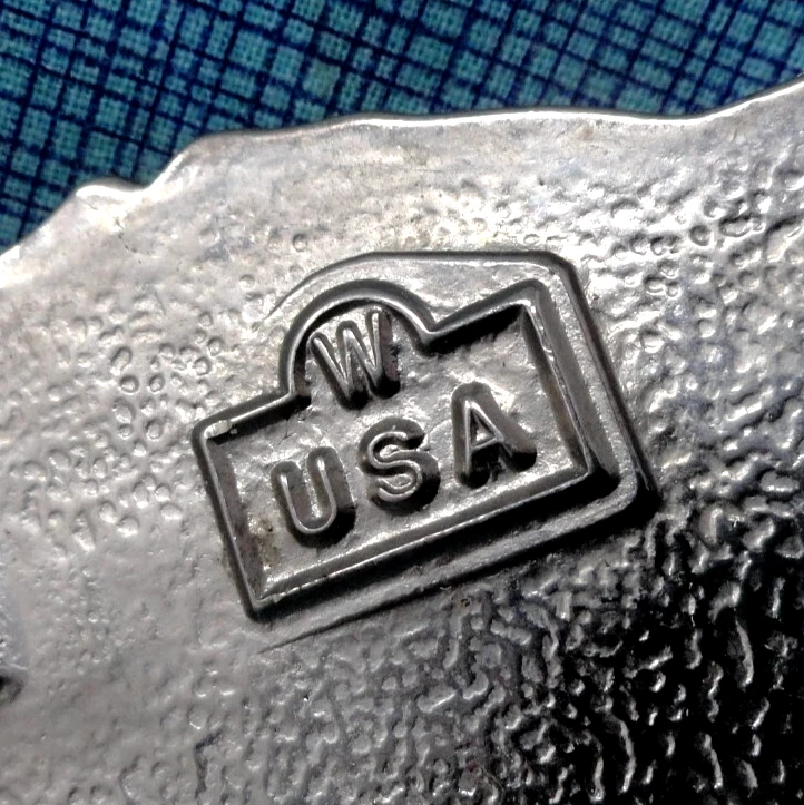 Hebilla de cinturón de pony vaqueras rojo brillante y blanco caballo occidental de colección años 80 con .GMP145 Foto 4 de 4