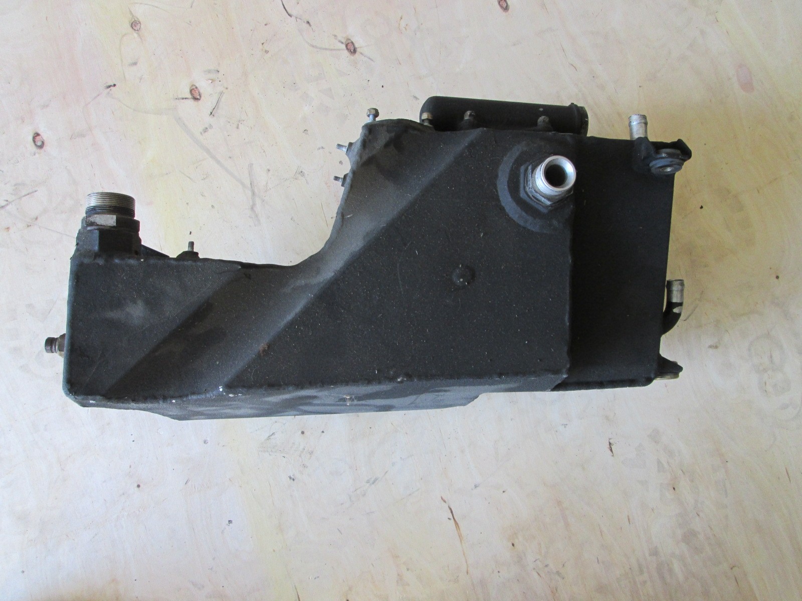 Ferrari 355 Engine Oil Reservoir  # 178345 / D  --170063