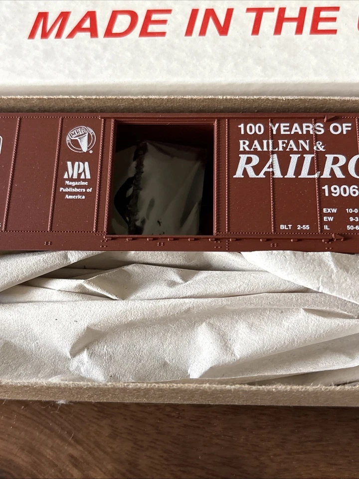 Accurail HO Scale Carsten Single Door Boxcar Kit New Road #2006 - Image 3 of 4