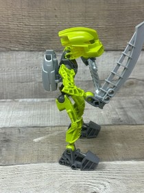 LEGO Bionicle Matoran of Light Tanma Set 8944  Complete w/ Manual