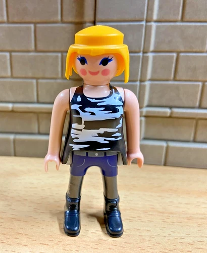 Playmobil female gangster character hippie biker 01- for custom rare vintage