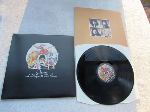 QUEEN LP A DAY AT THE RACES ORIG UK 1976 1st PRESSING NEAR MINT VINYL