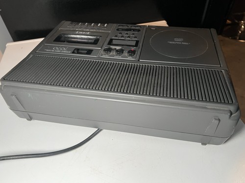 Eiki 7070A Stereo CD Player / Cassette Tape Recorder. READ BEFORE PURCHASE - Picture 4 of 13