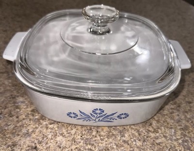 RARE Vintage Corning Ware Blue Cornflower  2 Qt A-2-B with Lid