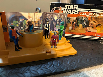 Kenner Star Wars Creature Cantina Playset w/ box and figures