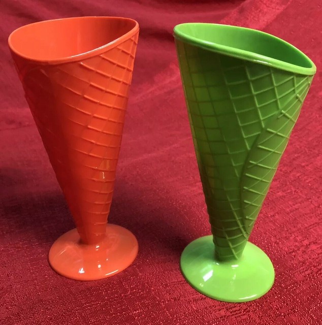 plastic root beer float cups
