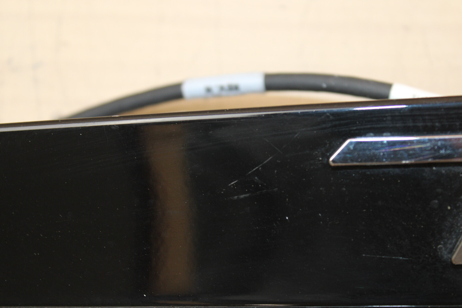 14-22 MASERATI GHIBLI DECKLID TRUNK LID MOLDING + CAMERA EXCELLENT BLACK OEM