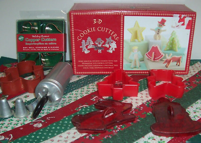 Mixed lot of Vintage and new Christmas Cookie cutters and Icing Decorator 3D Cut