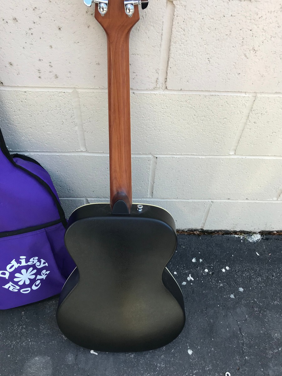 RARE daisy rock Guitar with bag and stand excellent condition drg